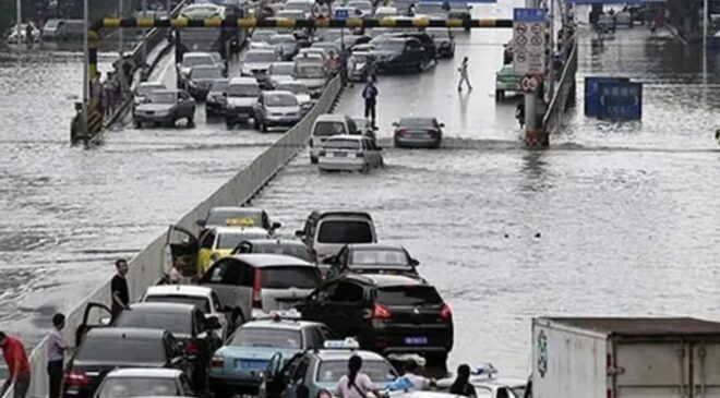 Çin’de sel ve toprak kayması: 10 ölü, 21 bin tahliye
