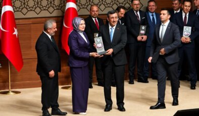 Cumhurbaşkanlığı Külliyesi’nde Haberler.com’a büyük ödül