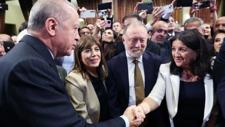 DEM Parti heyeti Erdoğan’la görüşmek için Külliye’de! Demirtaş dahil masada 5 konu var