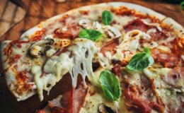 Dünyaca ünlü restoran zinciri el değiştirdi! Türkiye’de de faaliyet gösteriyordu