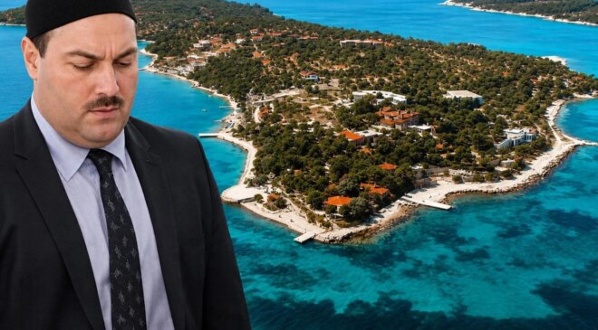 ‘Ege’nin Maldivleri’ olarak bilinen Kalem Adası’nın bir bölümü Kuriş ailesinin çıktı