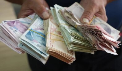 Emeklinin zam dosyasında önemli gelişme! Ödeme 1 milyon lirayı bulabilir