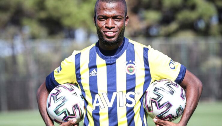 Eski Fenerbahçeli Enner Valencia’dan 1 yıllık dev imza