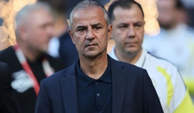 Fenerbahçe’yi bekleyen zorlu fikstür! 15 günde 5 kritik maça çıkacak
