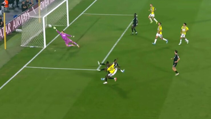 Fenerbahçe’nin başı direklerle dertte