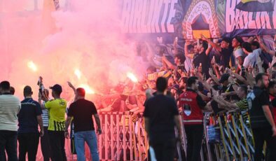 Fenerbahçe, Sturm Graz maçına hazır! Taraftarlar Samandıra’yı yaktı