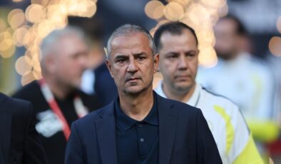 Fenerbahçe’de büyük kriz! Yıldız futbolcu İsmail Kartal’ı şikayet etti