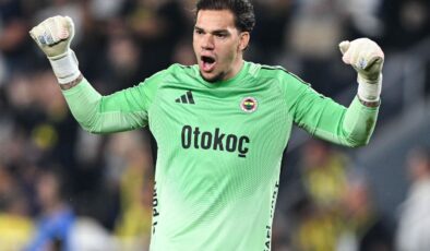Ederson’dan parmak ısırtan performans