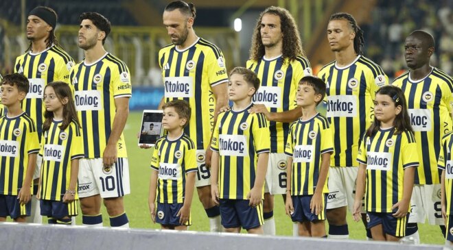 İmzalar atıldı! Fenerbahçe’nin rakibi Liverpool’dan 125 milyon Euro’luk dev transfer