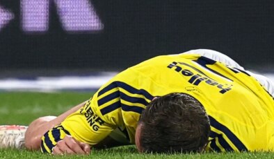 Fenerbahçe’de korkutan sakatlık! Sahadan sedyeyle ayrıldı