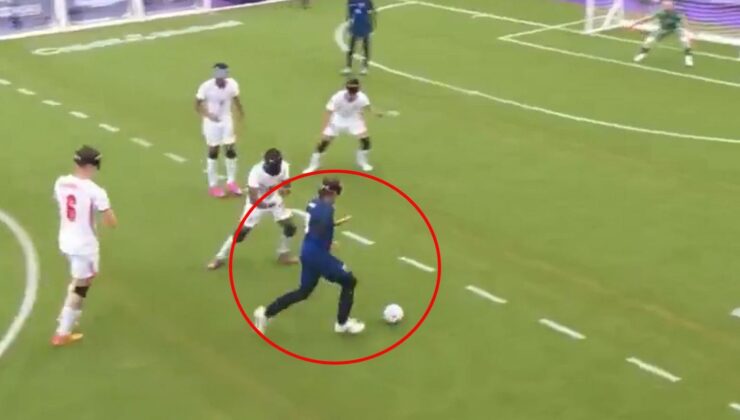 Görme engelli futbol maçında atılan gole bakın