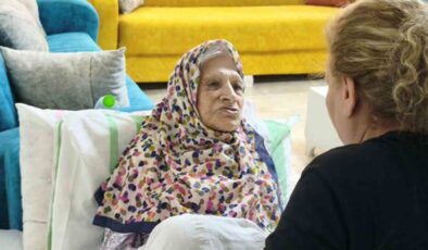 Hatay’da yaşayan Hanuf Nine yıllara meydan okuyor