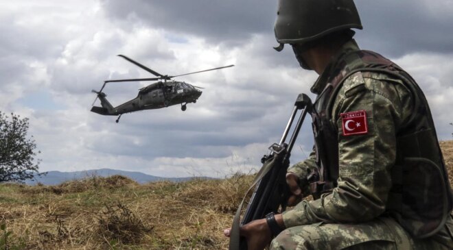 Yunan basınından skandal provokasyon: İsrail’le olası savaşta KKTC’deki Türk askeri hedef alınabilir