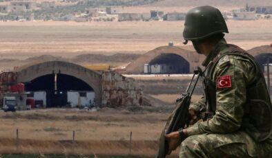 İsrail’in 8 kez vurduğu üste Türk askeri var mı? Suriye açıkladı