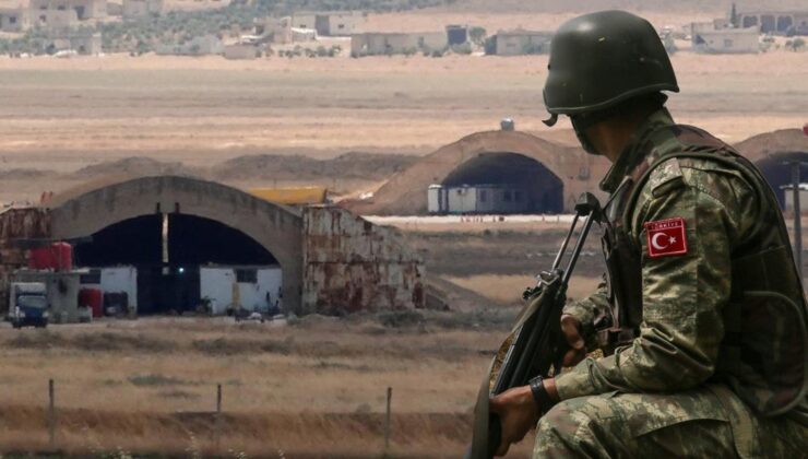 İsrail’in 8 kez vurduğu üste Türk askeri var mı? Suriye açıkladı