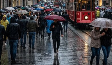 Tarih verildi! İstanbul’a gök gürültülü yağış geliyor