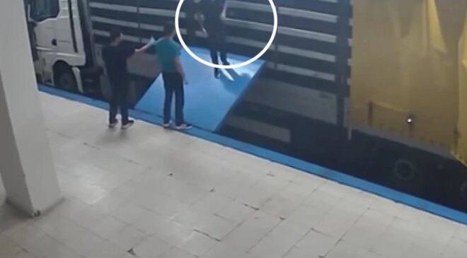 İstanbul’da suç örgütü operasyonu: Firari şüpheli tırın gizli bölmesinde yakalandı