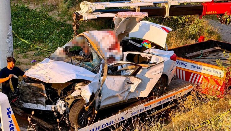 Afyonkarahisar’da feci kaza: 2 ölü, 2 yaralı