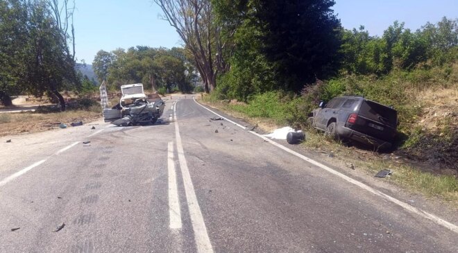 Manisa’da feci kaza: 2 kardeş hayatını kaybetti, 2 kişi yaralandı