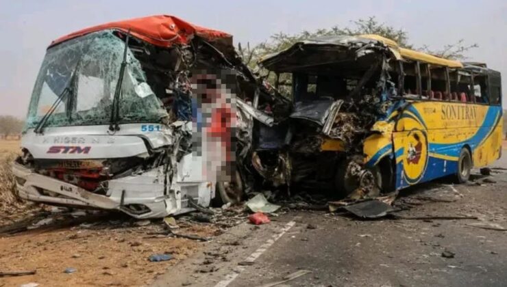 Nijer’de yolcu otobüslerinin çarpıştığı kazada ölü sayısı 20’nin üzerine çıktı
