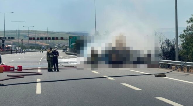 Koca TIR küle döndü: Geriye sadece bu görüntüler kaldı