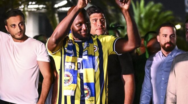 Fenerbahçe’nin yeni transferi Lukaku sağlık kontrolünden geçti