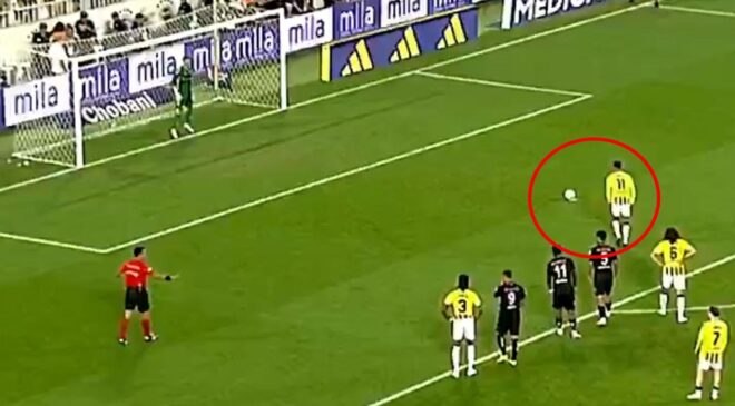 Fenerbahçe-Konyaspor maçına damga vuran detay