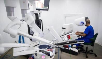 TCG Anadolu’da tarihi adım! 5G ile uzaktan robotik cerrahi test edildi