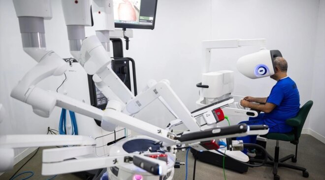 TCG Anadolu’da tarihi adım! 5G ile uzaktan robotik cerrahi test edildi