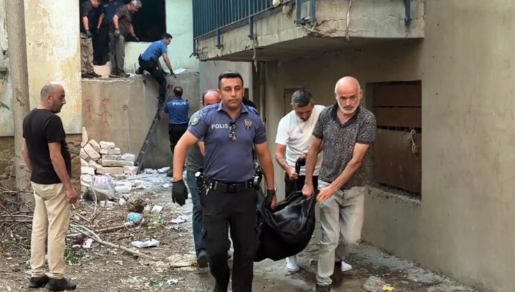Kadıköy’de metruk binada ceset bulundu