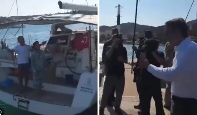 Yunanistan Başbakanı Miçotakis’ten Türk turistlerle sürpriz sohbet