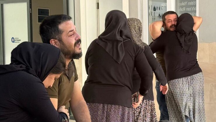 Ölümüne sebep olduğu bebeğinin cenazesini gözyaşları içinde teslim aldı
