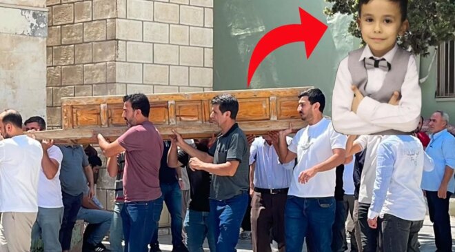 Üzerine kale direği devrilen minik çocuk hayatını kaybetti