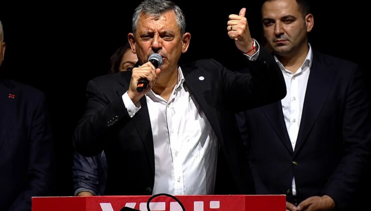 Özel, AK Parti’ye geçen başkanlara 2 ismi örnek gösterdi