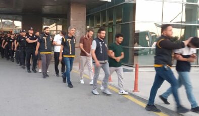 Manisa’da para aklama çarkı deşifre oldu: Tam 300 milyonluk para trafiği belirlendi