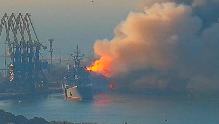Rusya: Yujnıy Limanı’nda askeri gemi vuruldu