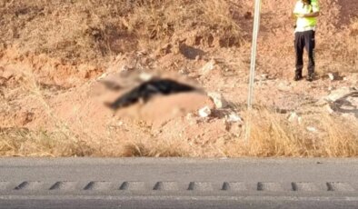 Gaziantep’te otomobiller çarpıştı: 3 ölü, 3 yaralı