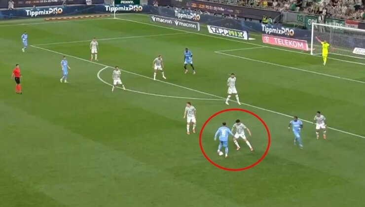 Salah’ın hareketine spikerin verdiği tepki alay konusu oldu