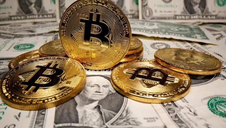 Satacağını söylemişti şimdi Bitcoin almayı öneriyor