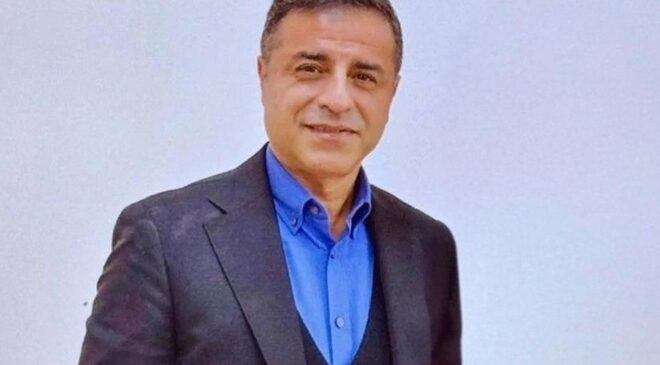 Selahattin Demirtaş’tan cezaevinden kritik mesaj