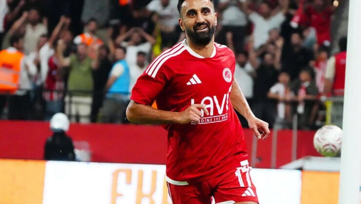 Sezona fırtına gibi girdiler! 90. dakikada 1-0 olan maçın skoru inanılmaz