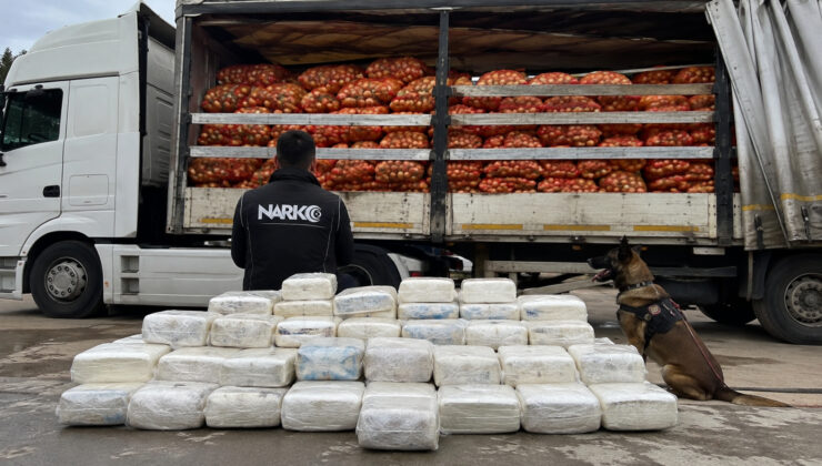 Haymana’da soğan yüklü tırda 150 kilo metamfetamin yakalandı