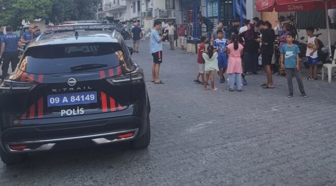 Kuşadası’nda pompalı dehşeti! Telefon kavgası sokağa taştı, küçük çocuk vuruldu