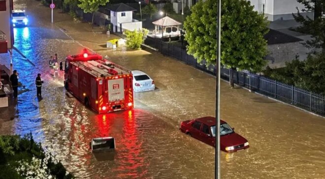 Ordu ve Giresun’da sağanak: Su baskınları ve toprak kaymaları