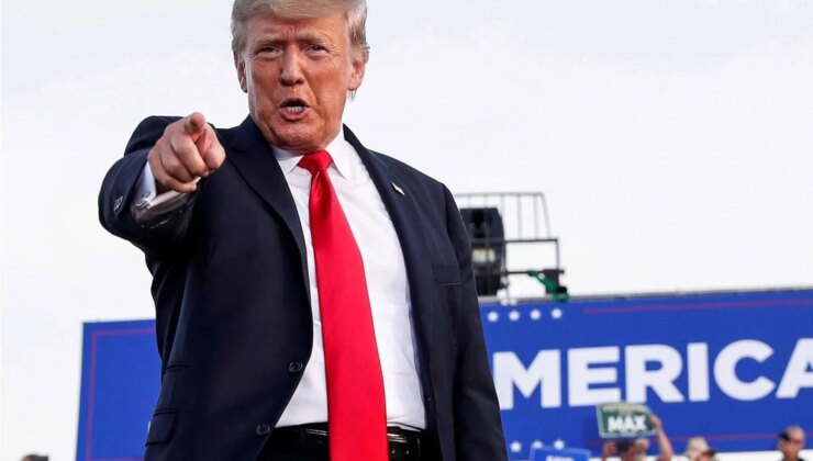 Trump, Kanada’ya yönelik otomobil ve kamyon tarifelerinin yüzde 50’ye yükseltileceğini açıkladı