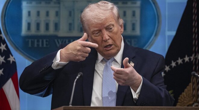 Trump, İran’a yönelik “eşi benzeri görülmemiş ekonomik operasyon” ilan etti