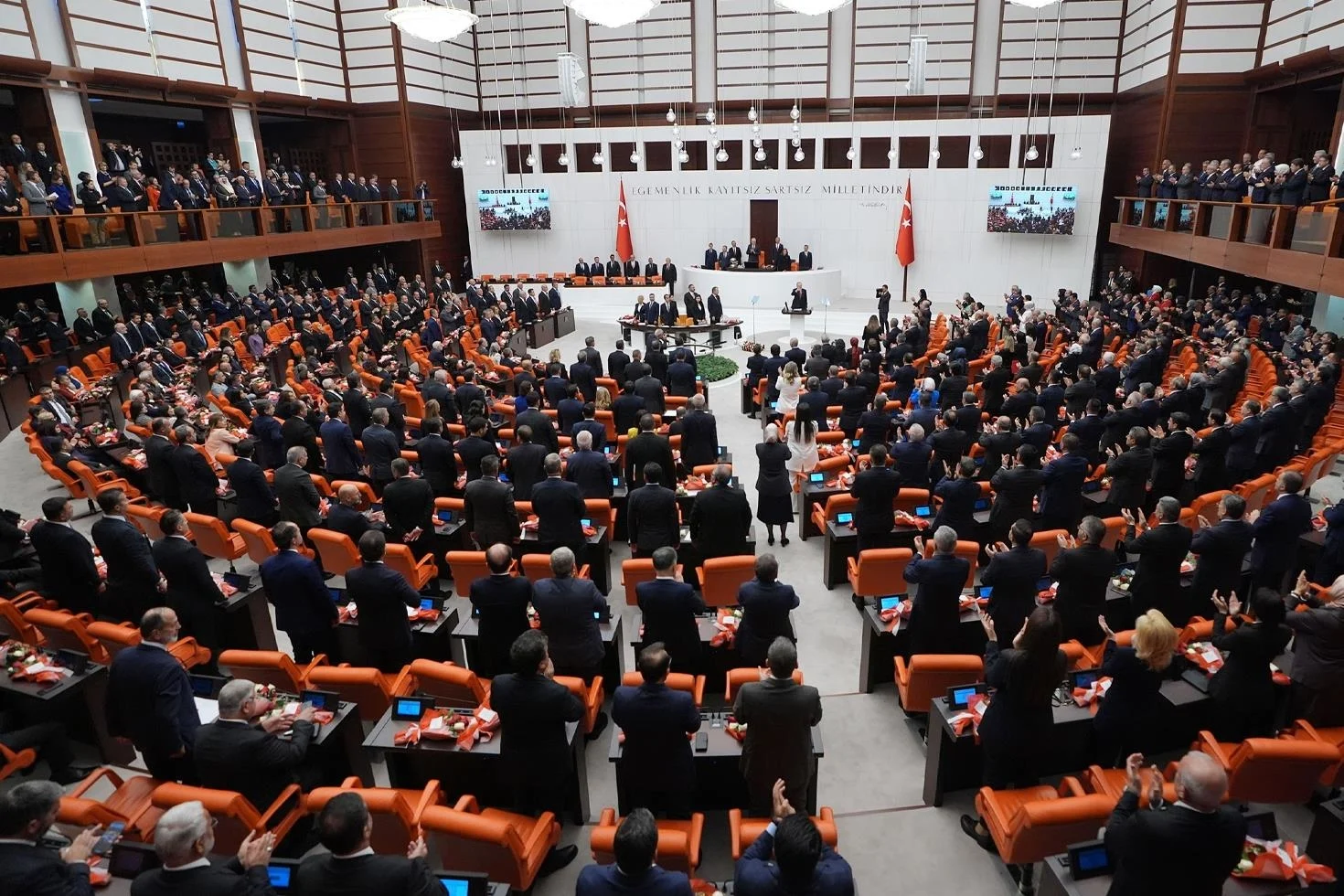 turkiyenin kanayan yarasi tarih oluyor mecliste kabul edildi 20129353 24