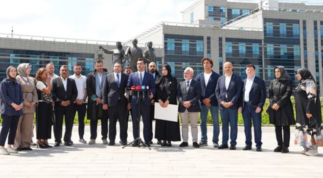 AKP’den Üsküdar Belediyesi seçimleri için yargı başvurusu: Divan Başkanı oyları karıştırdığını kabul etti