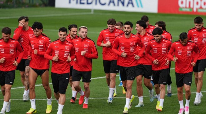Ve yılın bombası patlıyor! Galatasaray milli yıldızla anlaşmak üzere