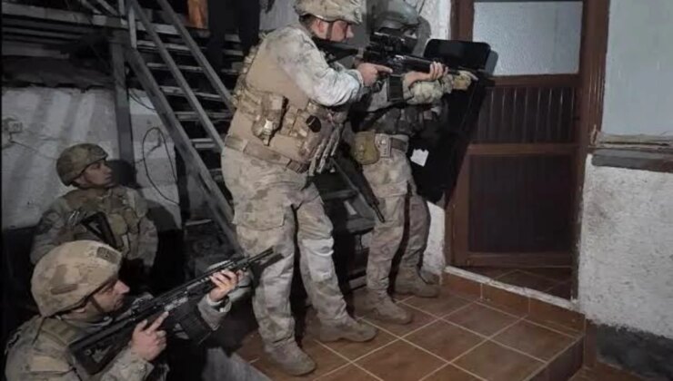 Jandarmadan dev operasyon: Yakalanmasalardı onlarca cana kıyacaklardı